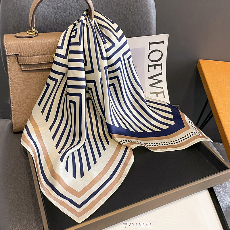 Luxury Brand Neckerchief Sprin - đánh giá và giá Wrist Wraps